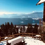 Reinwalds Almhuette * Millstatt am See